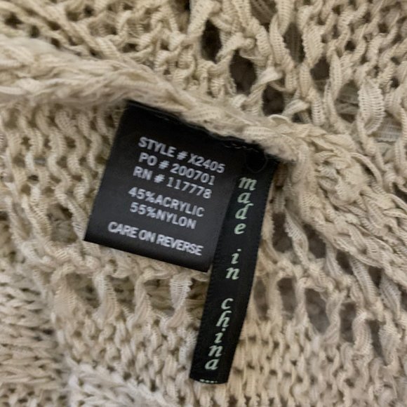 Love Stitch Vest Knit Long Fringe Lagenlook - Picture 6 of 7